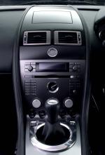 Aston Martin DB9 2004 года (UK)